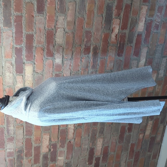 Long grey, super soft tunic jersey knit top. - Picture 2 of 7